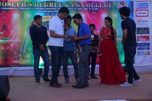 Meeku Meere Maku Meme Team Hangama at St Joseph College